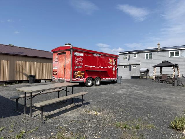 254 Main St, Madawaska, ME 04756