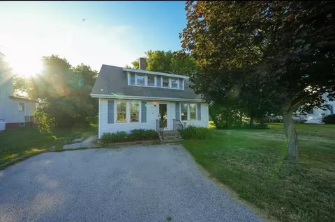 65 River Rd, Orrington, ME 04474
