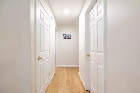 Entry Way - 33 Spear Ave, Windham, ME 04062 photo 3 of 4