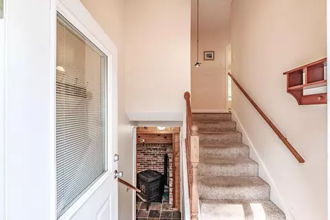 Entry Way - 33 Spear Ave, Windham, ME 04062 photo 1 of 4