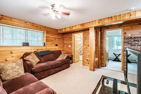 Living - 33 Spear Ave, Windham, ME 04062 photo 3 of 4