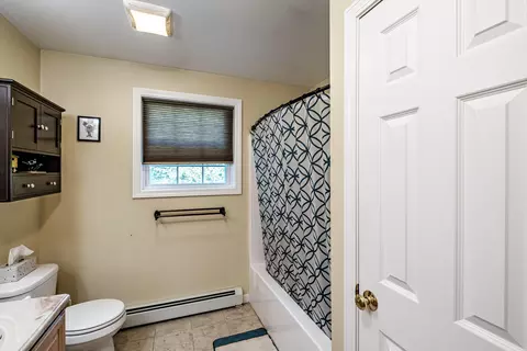 Bath - 33 Spear Ave, Windham, ME 04062 photo 1 of 3