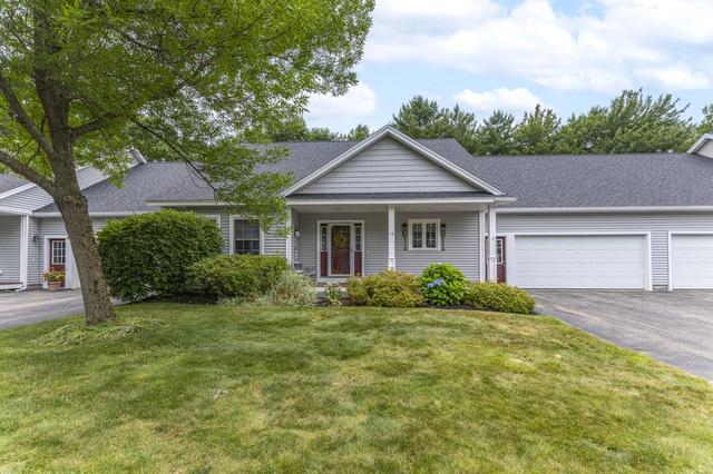 19 Mackworth Ln #19, Cumberland, ME 04021