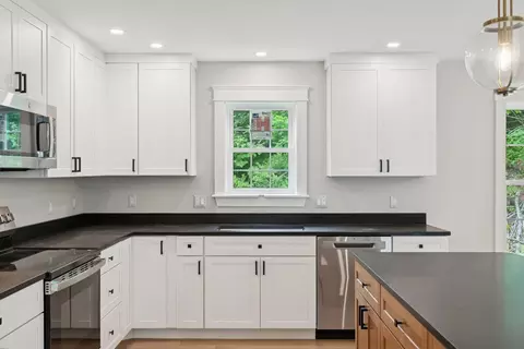 Kitchen - 127 Bond Brook Rd, Augusta, ME 04330 photo 4 of 5