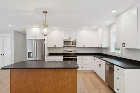 Kitchen - 127 Bond Brook Rd, Augusta, ME 04330 photo 1 of 5