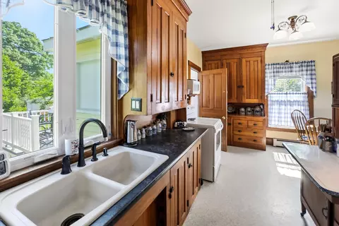 Kitchen - 45 Maple St, Warren, ME 04864 photo 1 of 3