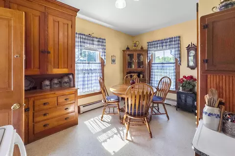 Dining - 45 Maple St, Warren, ME 04864 photo 1 of 3