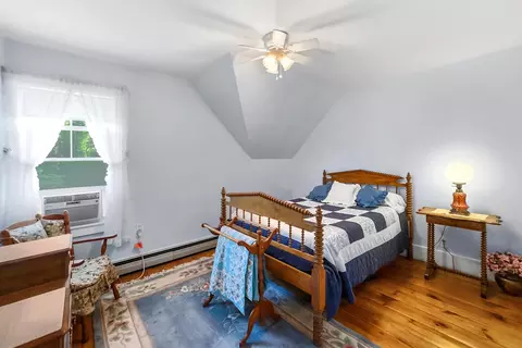 Bedroom - 45 Maple St, Warren, ME 04864 photo 6 of 9