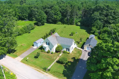 View/Area - 45 Maple St, Warren, ME 04864 photo 2 of 4
