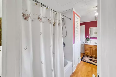 Bath - 45 Maple St, Warren, ME 04864 photo 2 of 3