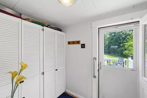 Entry Way - 45 Maple St, Warren, ME 04864 photo 2 of 7