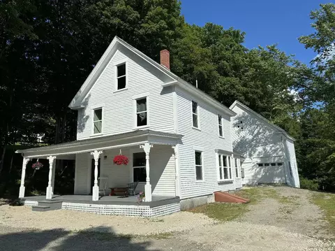 127 Anson St, Farmington, ME 04938