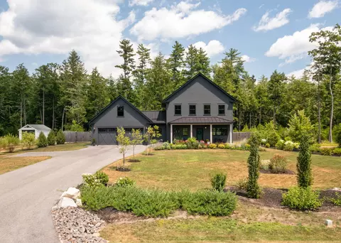 Exterior - 14 Oliver Ln, Gorham, ME 04038 photo 10 of 21