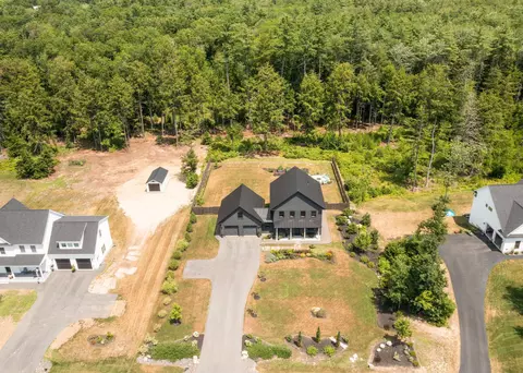 View/Area - 14 Oliver Ln, Gorham, ME 04038 photo 1 of 10