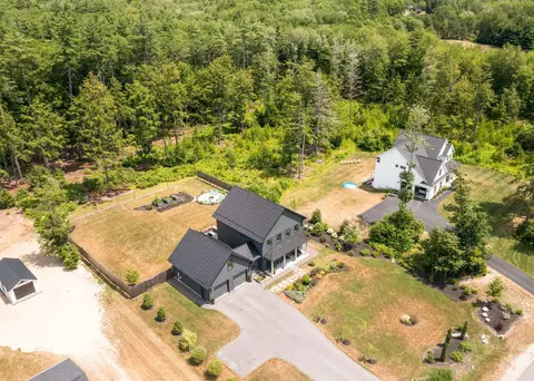 View/Area - 14 Oliver Ln, Gorham, ME 04038 photo 9 of 10