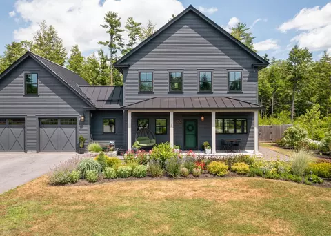 Exterior - 14 Oliver Ln, Gorham, ME 04038 photo 11 of 21