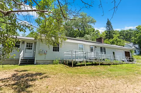 41 Frost Hill Ave, Lisbon, ME 04252