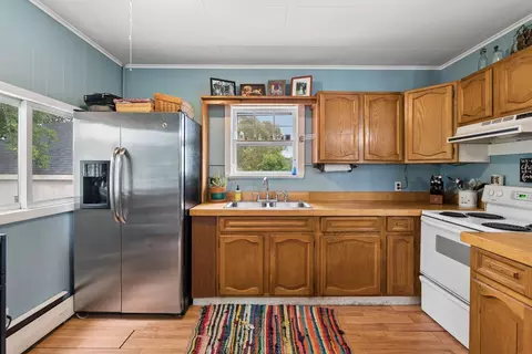 Kitchen - 29 State Rd, West Bath, ME 04530 photo 4 of 4