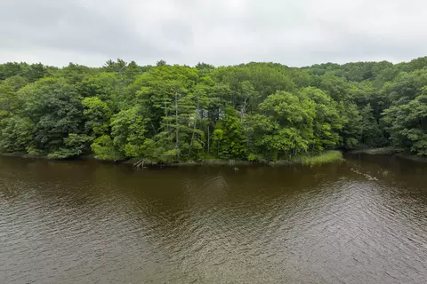View/Area - 886 Middle Rd, Dresden, ME 04342 photo 4 of 5