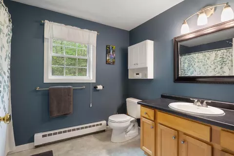 Bath - 11 Bruschi Rd, Windham, ME 04062 photo 1 of 2