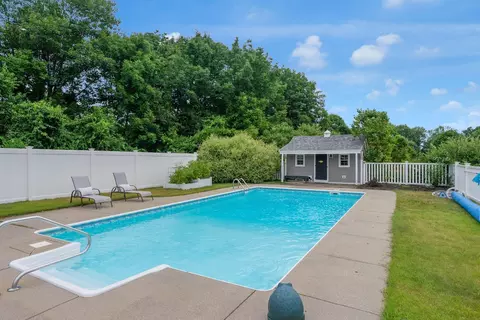 11 Valley View Dr, Gorham, ME 04038 photo 52