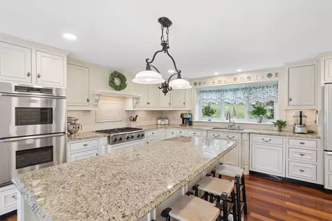 11 Valley View Dr, Gorham, ME 04038 photo 17