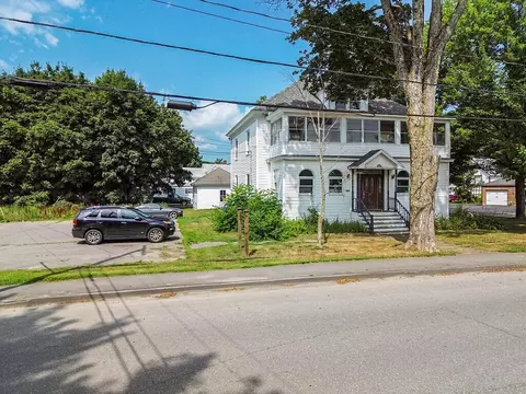 54 Weston Ave, Madison, ME 04950