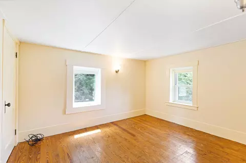 Bedroom - 516 Riverside Dr, Augusta, ME 04330 photo 8 of 9
