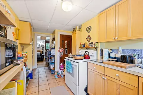 Kitchen - 516 Riverside Dr, Augusta, ME 04330 photo 1 of 2