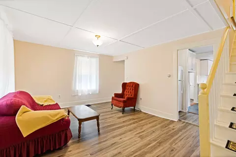 Living - 516 Riverside Dr, Augusta, ME 04330 photo 2 of 3