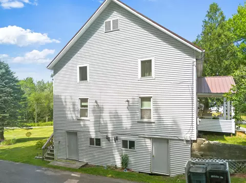 Exterior - 516 Riverside Dr, Augusta, ME 04330 photo 5 of 8