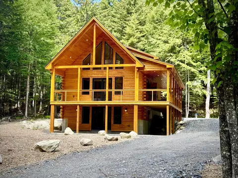 3 Forest Depths Rd, Beaver Cove, ME 04441