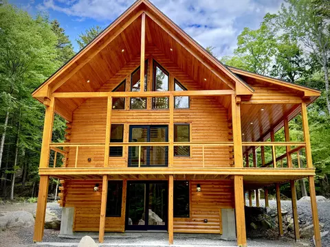 3 Forest Depths Rd, Beaver Cove, ME 04441