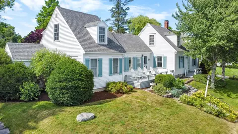 94 Water St, Castine, ME 04421