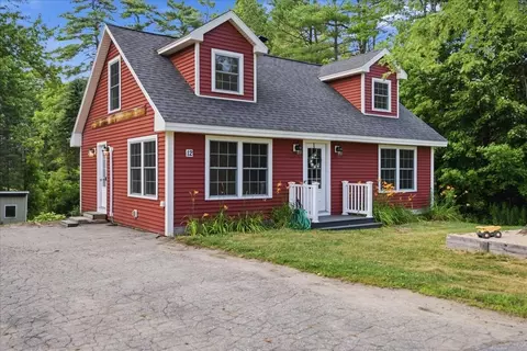 12 Reid St, Lisbon, ME 04250