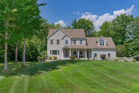 20 Hidden Creek Dr, Scarborough, ME 04074
