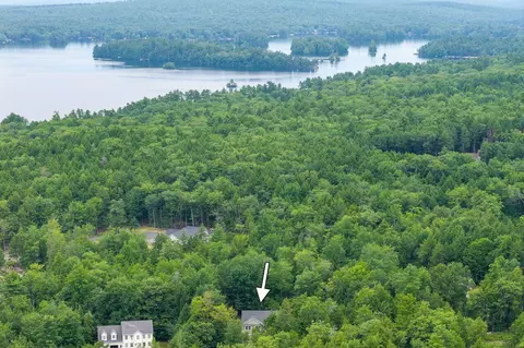 20 Cross Ridge Dr, Windham, ME 04062