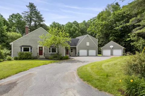 177 Winn Rd, Falmouth, ME 04105