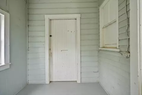 Exterior - 4 Sherwin St, Waterville, ME 04901 photo 2 of 3