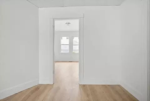 Entry Way - 4 Sherwin St, Waterville, ME 04901 photo 2 of 9