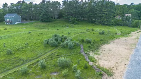13 Bumblebee Rd, Gorham, ME 04038 photo 11