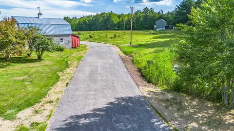13 Bumblebee Rd, Gorham, ME 04038 photo 3