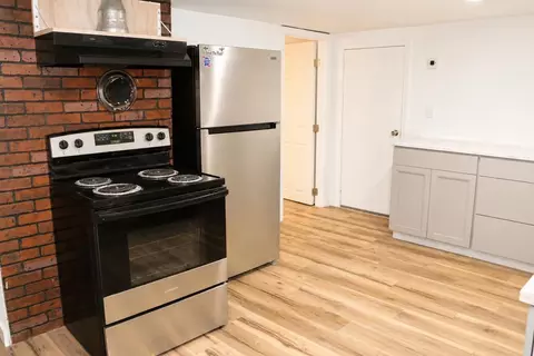 462 Main St, Dixfield, ME 04224 photo 7