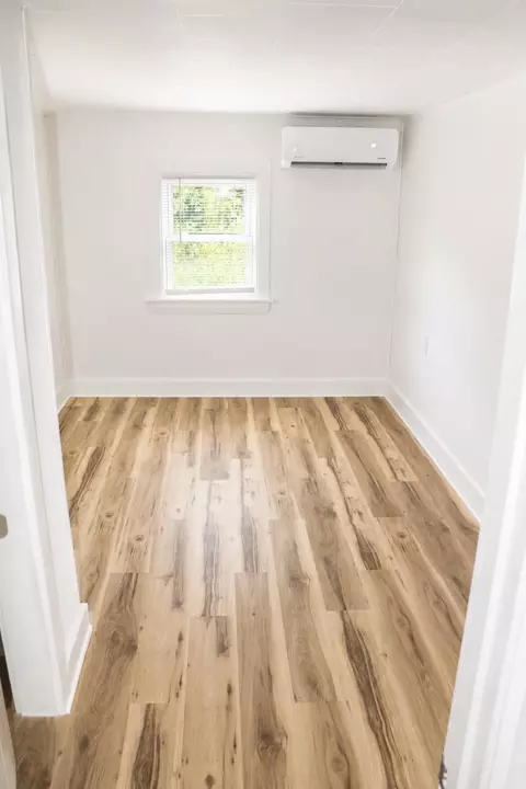 462 Main St, Dixfield, ME 04224 photo 5