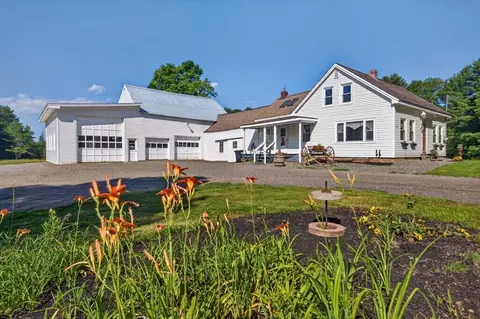 4368 Union St, Levant, ME 04456