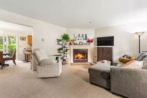 Living - 62 Pine Hill Dr #62, Bath, ME 04530 photo 3 of 4