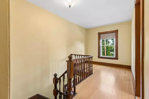 Entry Way - 28 Rose St, Bath, ME 04530 photo 7 of 10