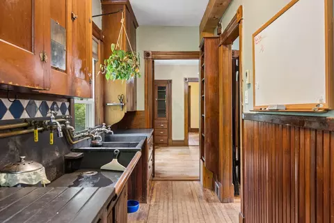 Entry Way - 28 Rose St, Bath, ME 04530 photo 3 of 10