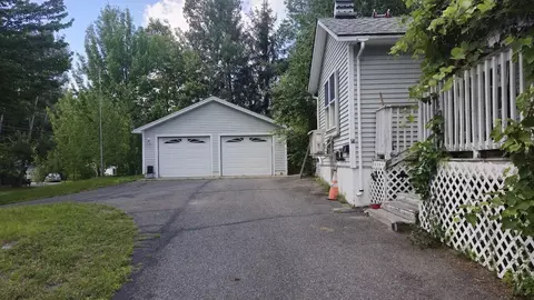 Exterior - 14 New York St, Millinocket, ME 04462 photo 6 of 9