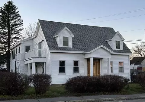 232 Main St, Rockland, ME 04841
